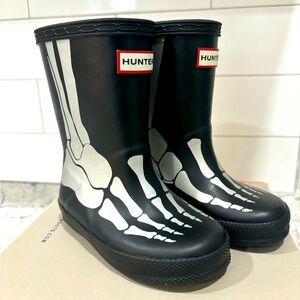 Toddler skeleton hunter boots